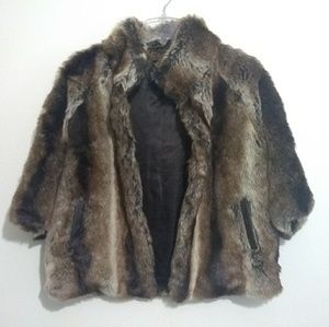 Forever21 Faux Fur Half Sleeve Coat size Large